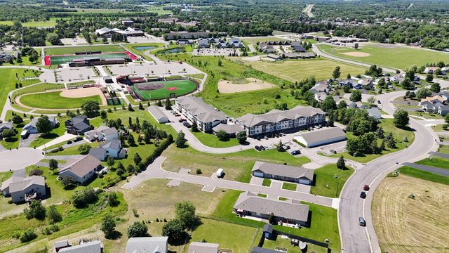 425 4th Avenue SE, Saint Joseph, MN 56374