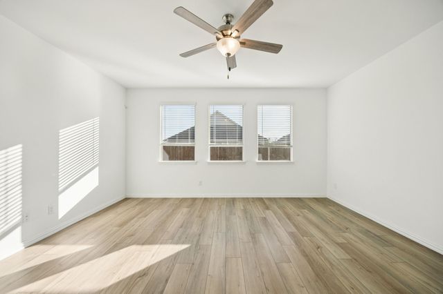 340 Wentworth Drive, Fate, TX 75189