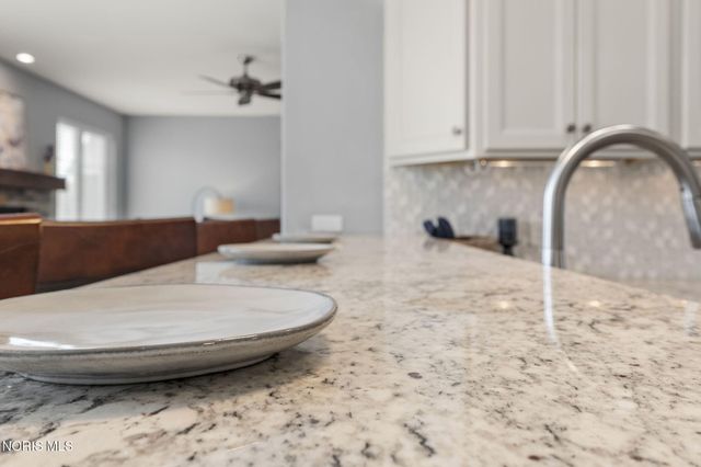 9599 Newbury Lane, Whitehouse, OH 43571