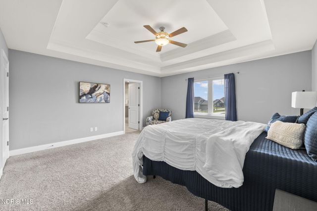 9599 Newbury Lane, Whitehouse, OH 43571