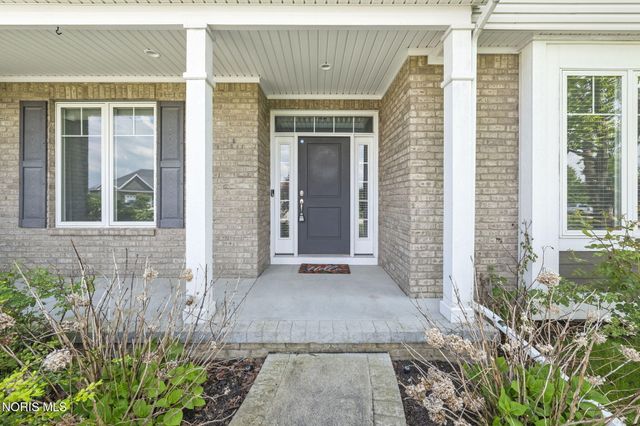 9599 Newbury Lane, Whitehouse, OH 43571