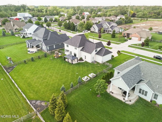 9599 Newbury Lane, Whitehouse, OH 43571