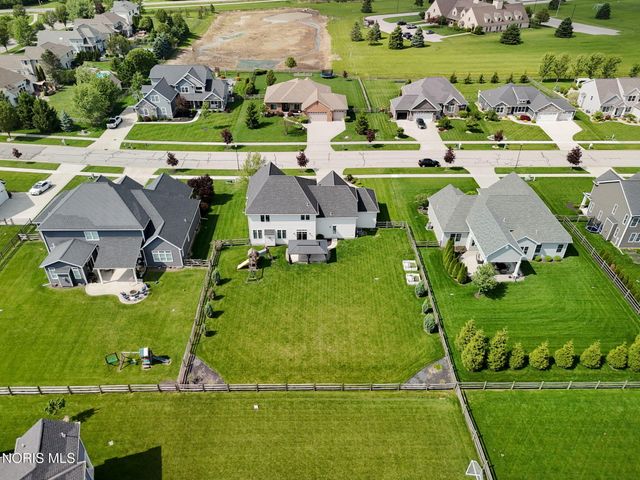 9599 Newbury Lane, Whitehouse, OH 43571
