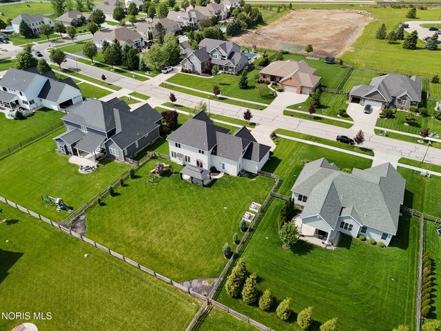 9599 Newbury Lane, Whitehouse, OH 43571