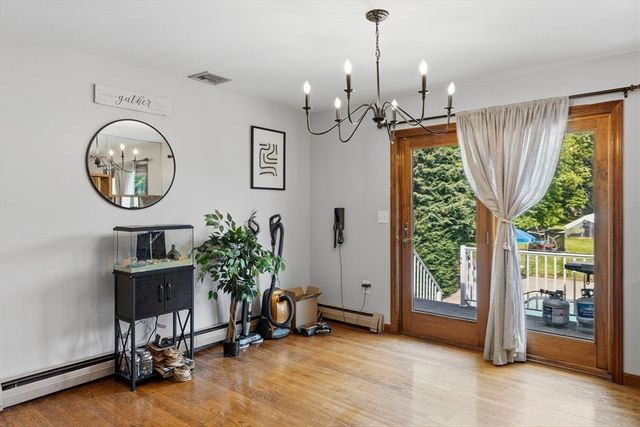 1535 Meridian St, Fall River, MA 02720