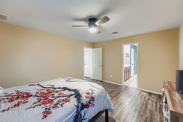 1212 Hensley DR, Leander, TX 78641