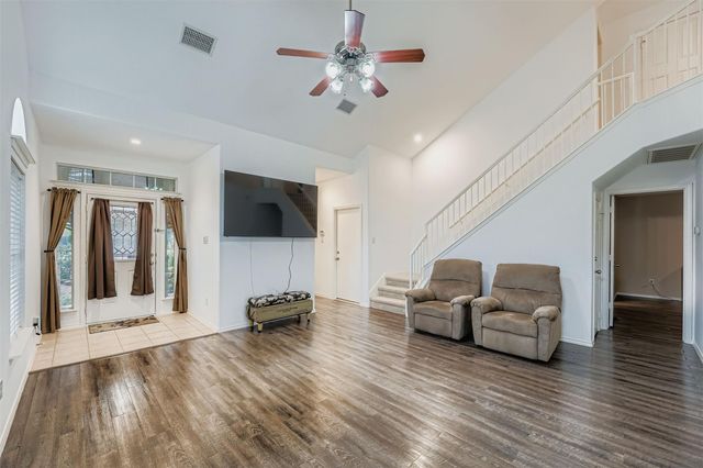 1212 Hensley DR, Leander, TX 78641