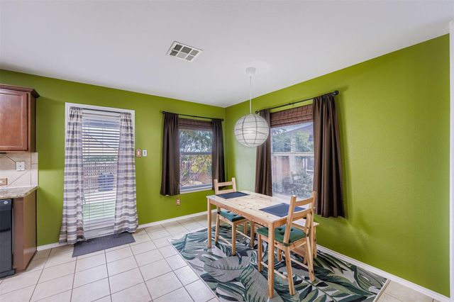 1212 Hensley DR, Leander, TX 78641