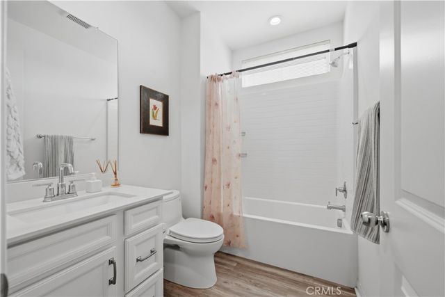 33067 Muscadelle Court, Winchester, CA 92596