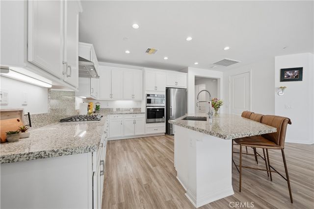 33067 Muscadelle Court, Winchester, CA 92596