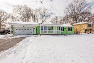 73 Wembly Road, Greece, NY 14616