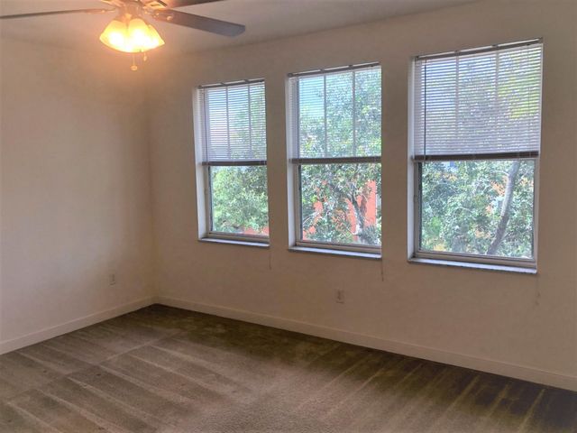 883 Millbrae Court 5, West Palm Beach, FL 33401