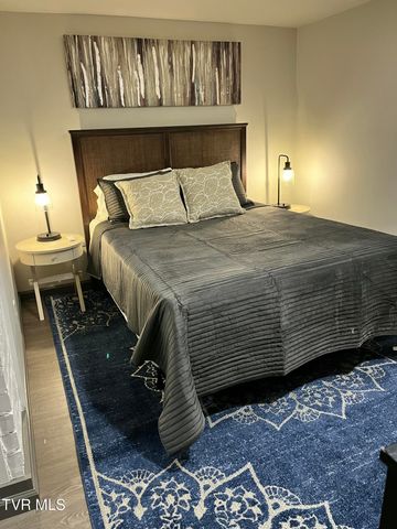 1133 Cherry Street, Kingsport, TN 37660