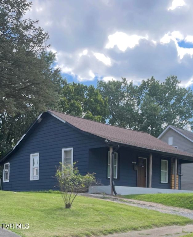 1133 Cherry Street, Kingsport, TN 37660