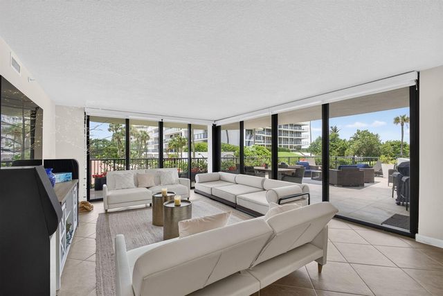 3440 S OCEAN Boulevard 105S, Palm Beach, FL 33480