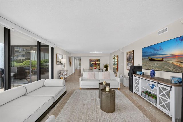 3440 S OCEAN Boulevard 105S, Palm Beach, FL 33480