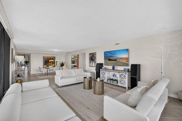 3440 S OCEAN Boulevard 105S, Palm Beach, FL 33480