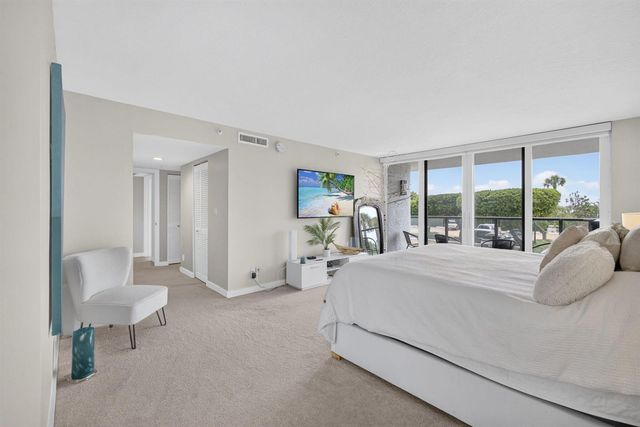 3440 S OCEAN Boulevard 105S, Palm Beach, FL 33480