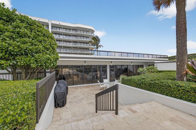 3440 S OCEAN Boulevard 105S, Palm Beach, FL 33480