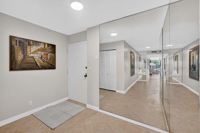 3440 S OCEAN Boulevard 105S, Palm Beach, FL 33480