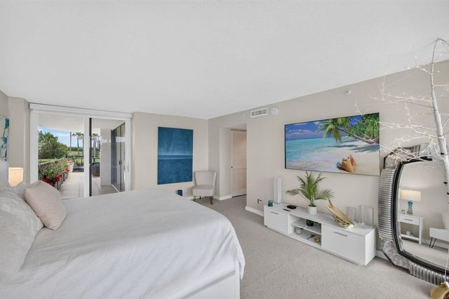 3440 S OCEAN Boulevard 105S, Palm Beach, FL 33480