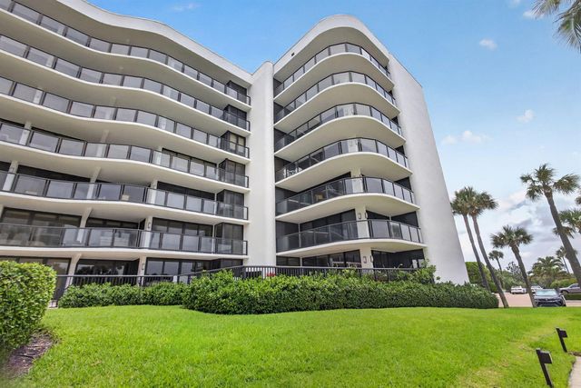 3440 S OCEAN Boulevard 105S, Palm Beach, FL 33480