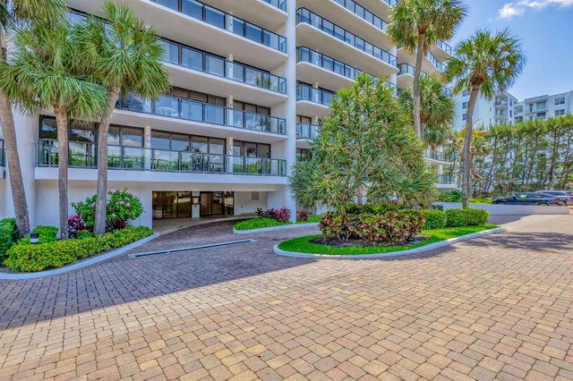 3440 S OCEAN Boulevard 105S, Palm Beach, FL 33480