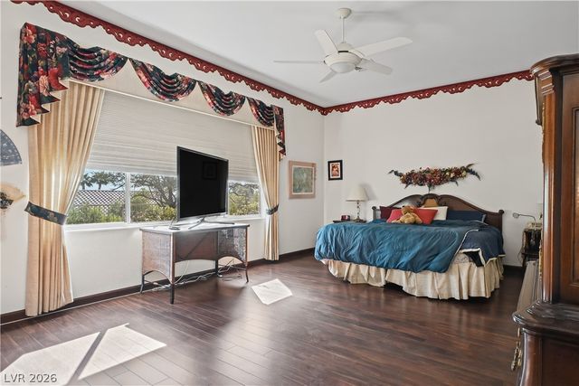 2128 Sun Cliffs Street, Las Vegas, NV 89134