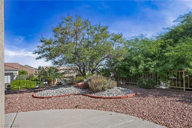 2128 Sun Cliffs Street, Las Vegas, NV 89134
