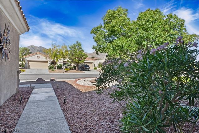 2128 Sun Cliffs Street, Las Vegas, NV 89134