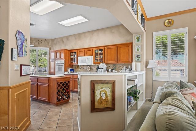 2128 Sun Cliffs Street, Las Vegas, NV 89134