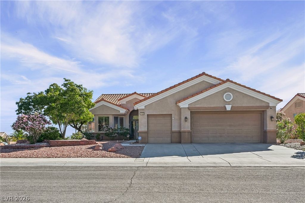 2128 Sun Cliffs Street, Las Vegas, NV 89134 — photo 2