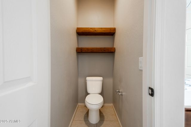 18433 W SUNNYSLOPE Lane, Waddell, AZ 85355