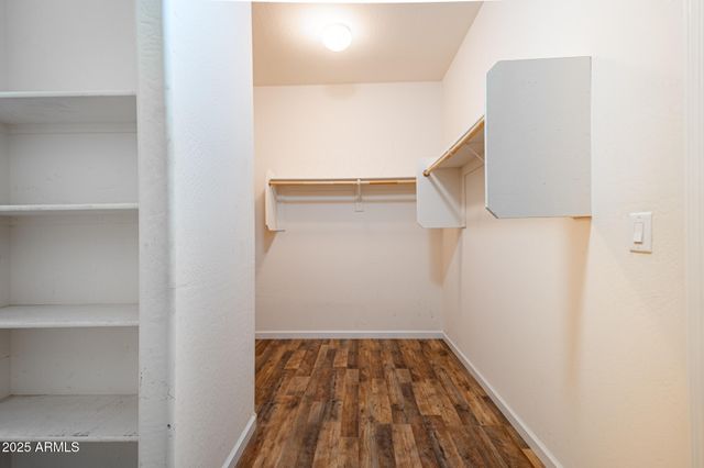 18433 W SUNNYSLOPE Lane, Waddell, AZ 85355