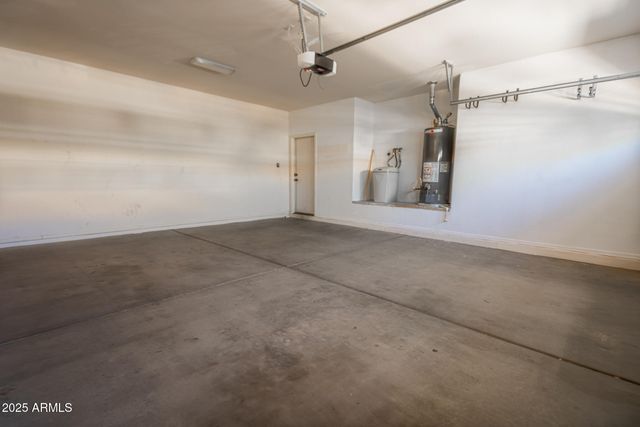 18433 W SUNNYSLOPE Lane, Waddell, AZ 85355