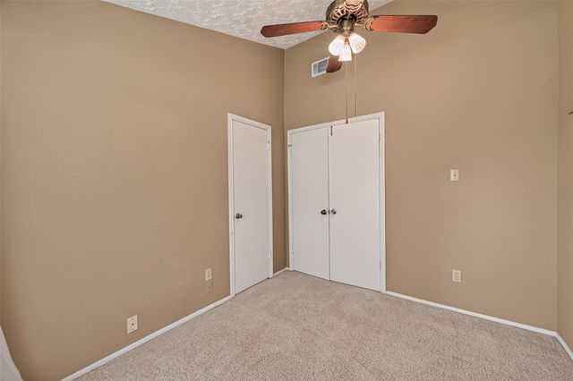 2811 Pheasant Creek Drive, Sugar Land, TX 77498