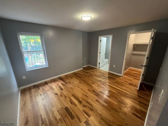 120 Fleming Ave, Newark City, NJ 07105