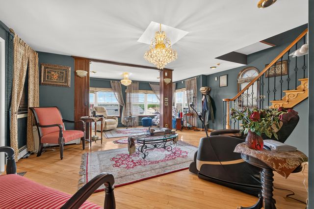 31 MIDLAND AVE NORTH, Kearny, NJ 07032