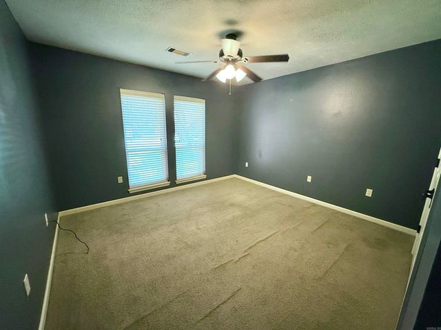 1825 Drury Lane, Conway, AR 72034