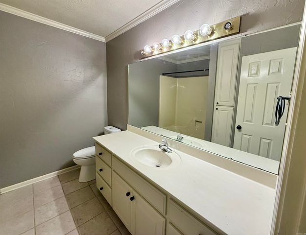 1825 Drury Lane, Conway, AR 72034