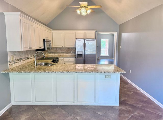 1825 Drury Lane, Conway, AR 72034