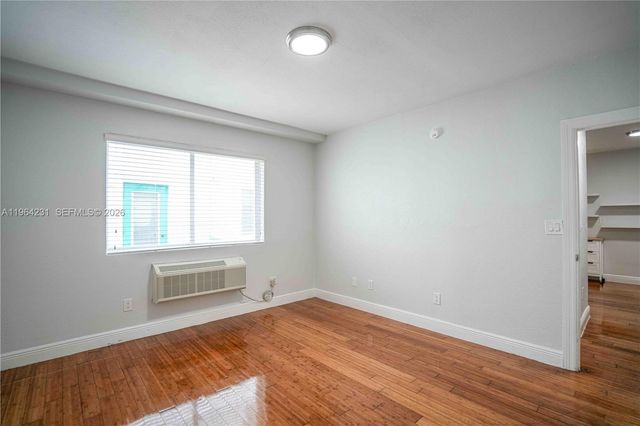 7325 Carlyle Ave 10, Miami Beach, FL 33141