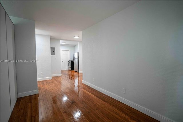 7325 Carlyle Ave 10, Miami Beach, FL 33141