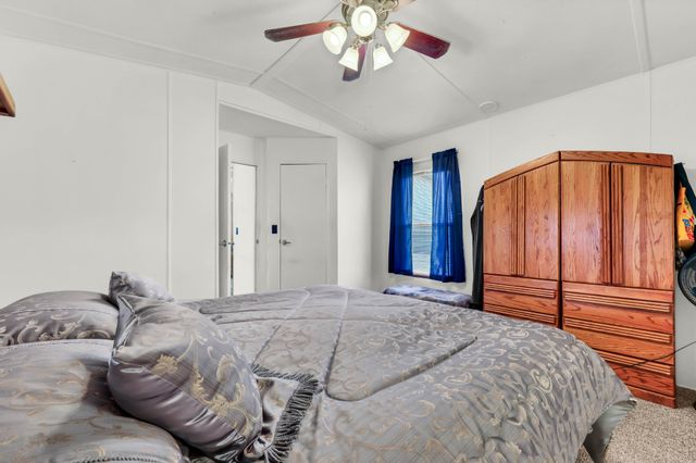 1765 Woolworth Rd, Erin, TN 37061