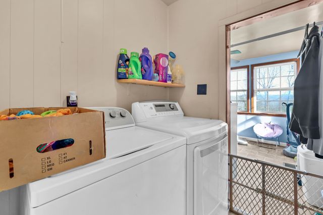 1765 Woolworth Rd, Erin, TN 37061