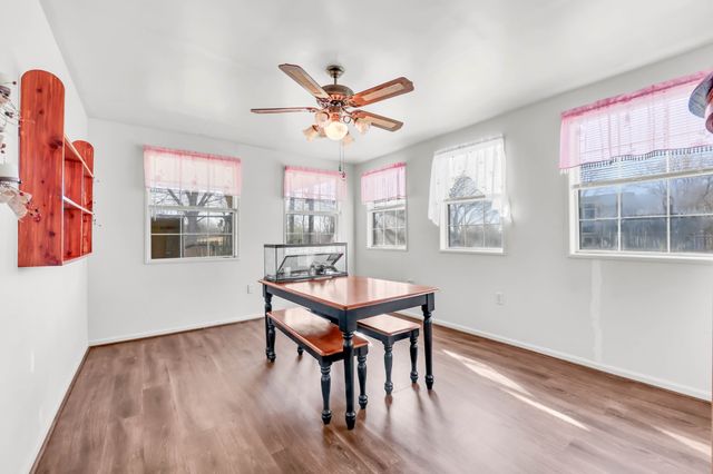 1765 Woolworth Rd, Erin, TN 37061