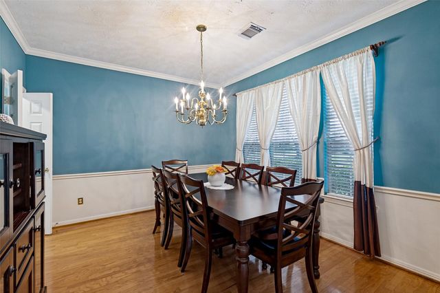 9407 Walnut Brook Court, Houston, TX 77040