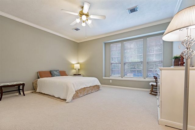 9407 Walnut Brook Court, Houston, TX 77040