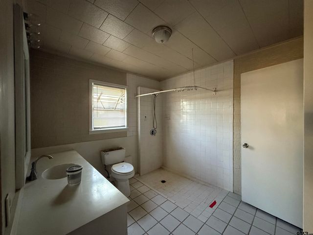 4140 N Farm Road 312, Winnsboro, TX 75494