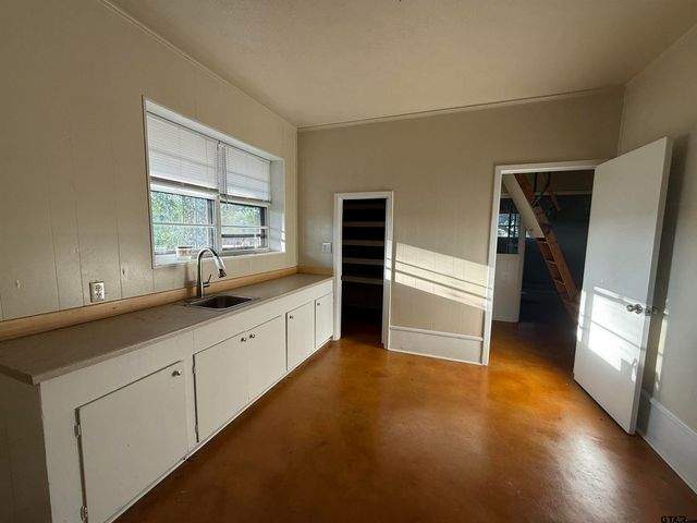 4140 N Farm Road 312, Winnsboro, TX 75494